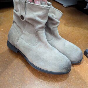 Birkenstock moto boots 7.5